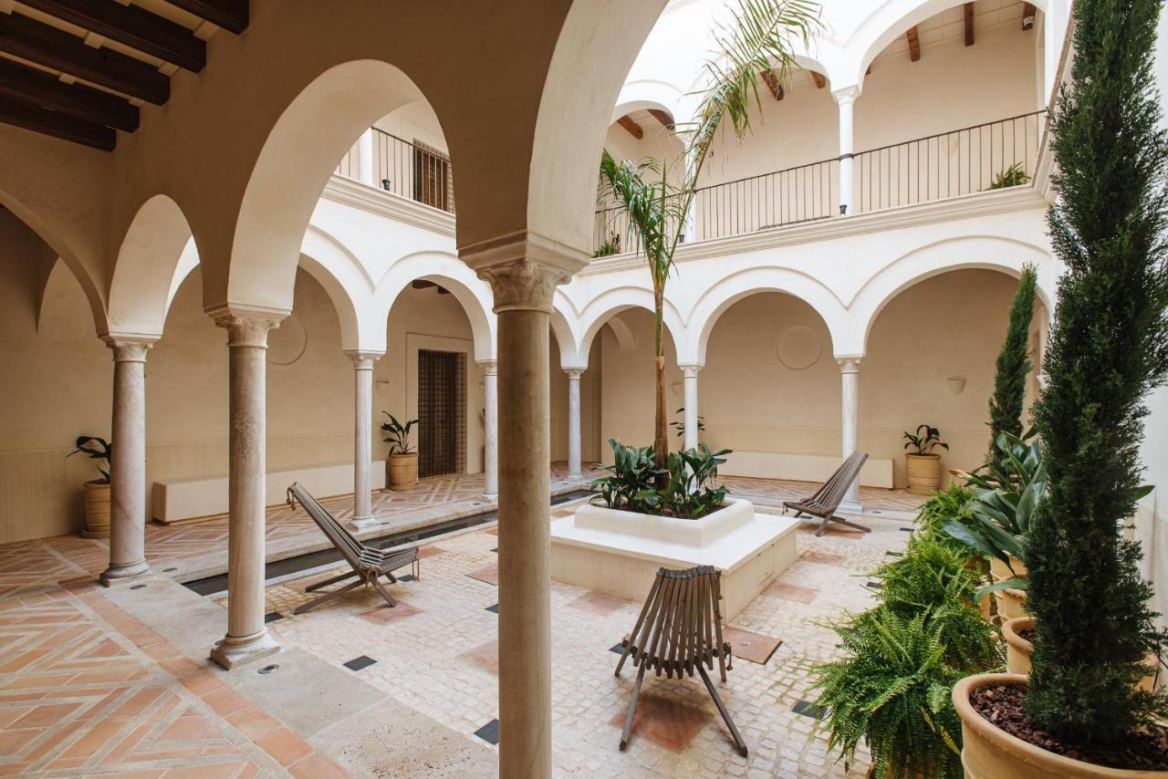 セビリア Casa Del Rey Sabioアパートホテル エクステリア 写真