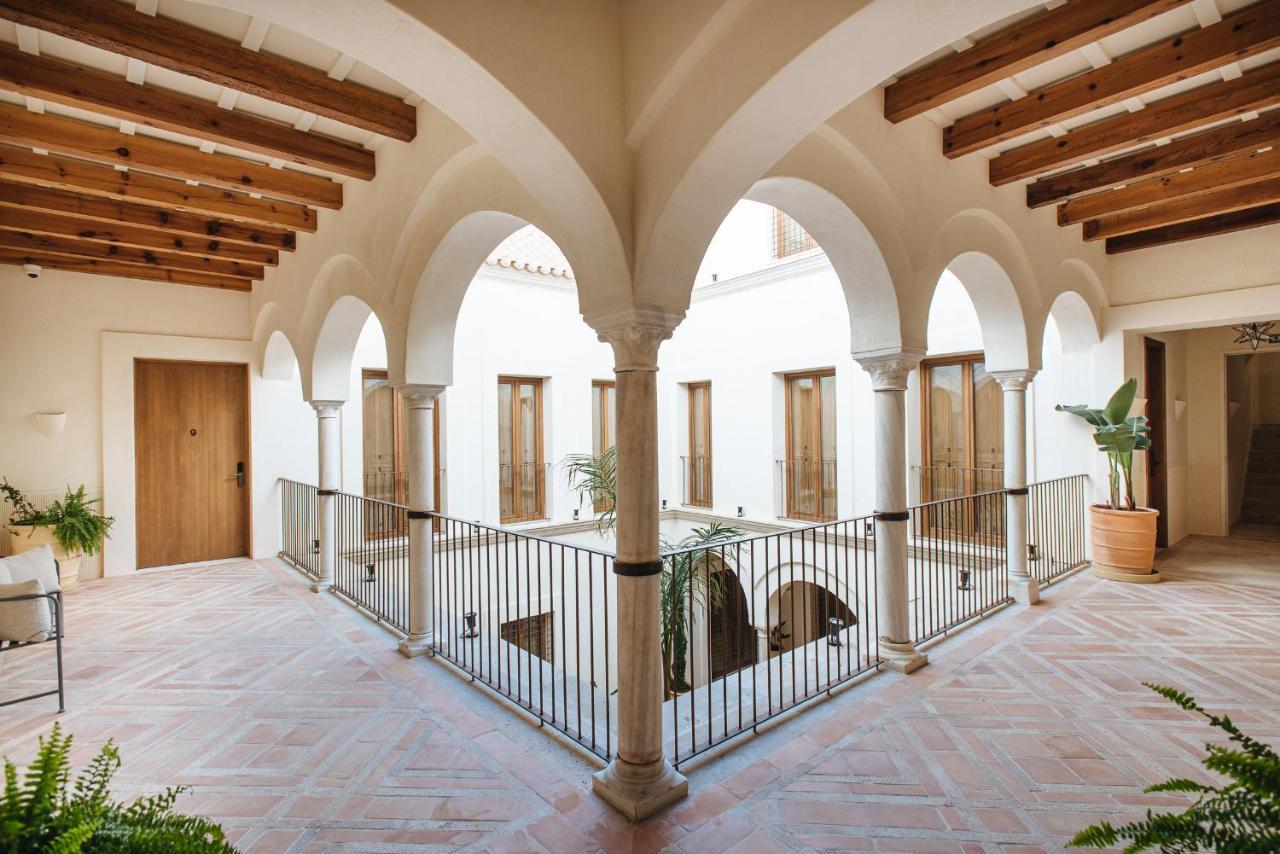 セビリア Casa Del Rey Sabioアパートホテル エクステリア 写真