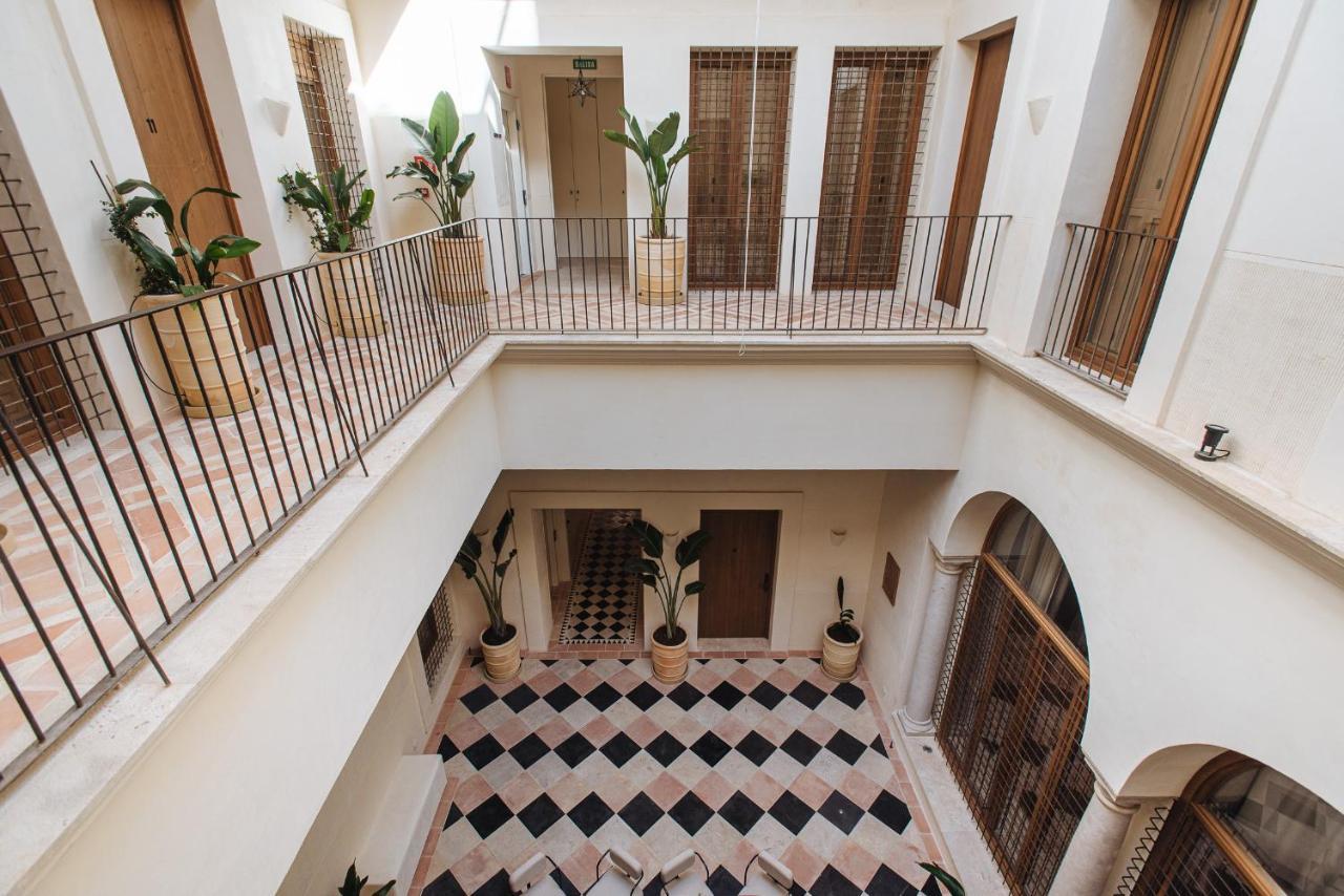 セビリア Casa Del Rey Sabioアパートホテル エクステリア 写真
