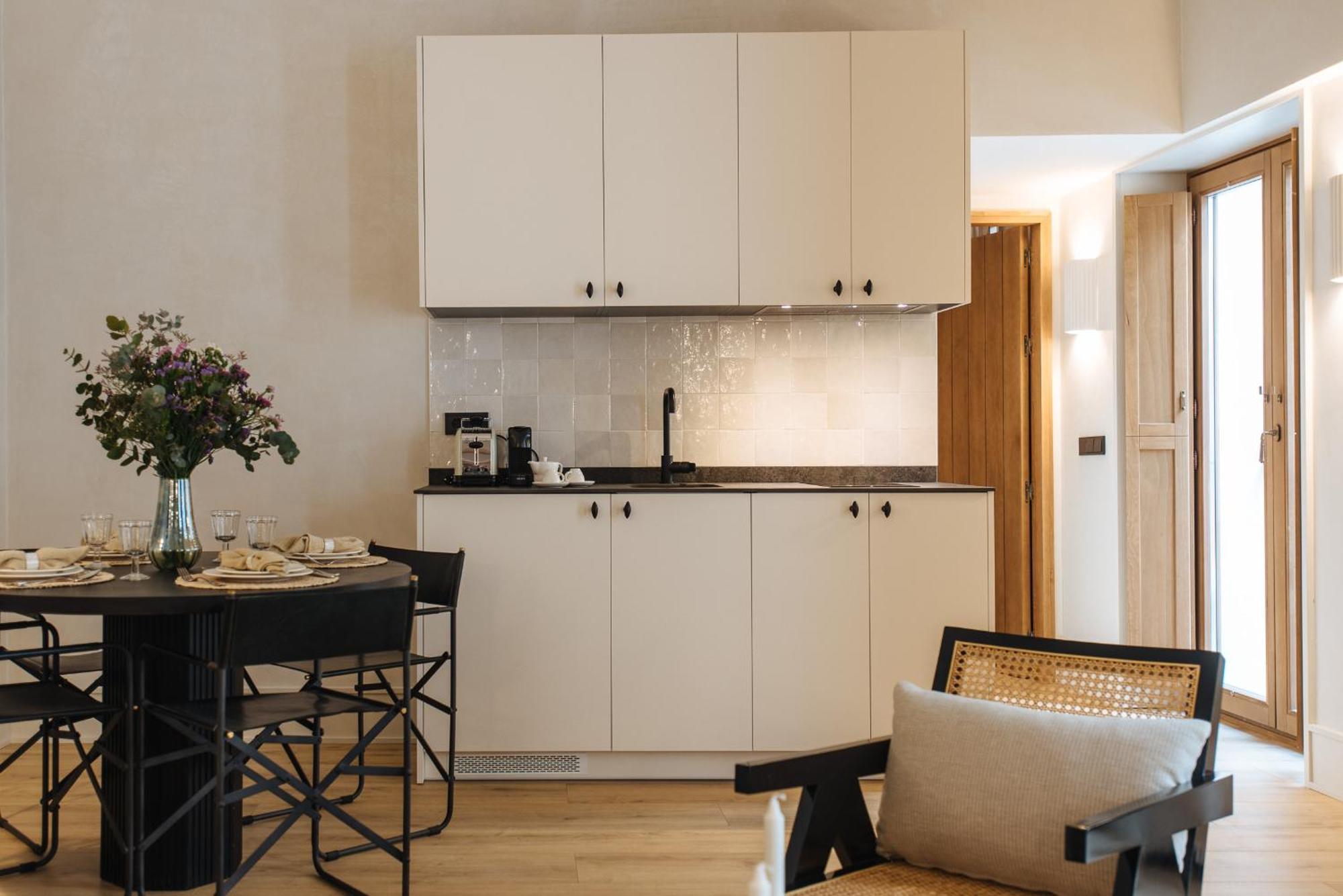 セビリア Casa Del Rey Sabioアパートホテル 部屋 写真